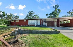 415 Mecker Road, Perryville, MO 63775