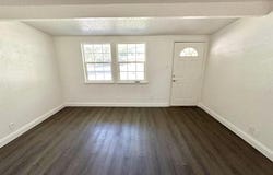190 Yale Avenue, Lewisville, TX 75057