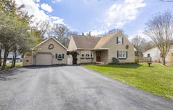 19 Lomurno, Cape May Court House, NJ 08210