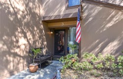 3 BROADMORE CIRCLE, PALM COAST, FL 32137