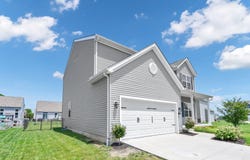166 Rosewood Loop SE, Commercial Point, OH 43116