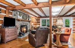1984 Signal Point Road, Guntersville, AL 35976