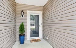 523 Arbor Lane, Copley, OH 44321