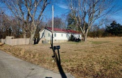 3011 Henderson Rd, Springfield, TN 37172