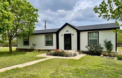 1108 Ashley, Llano, TX 78643