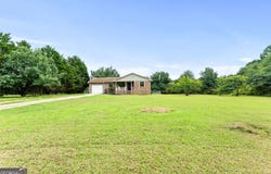 243 Covington, Griffin, GA 30223