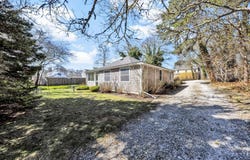 9 Jason Lane, Harwich Port, MA 02646