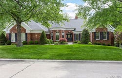 26 Windcastle Drive, St Charles, MO 63304
