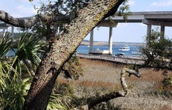 70 Helmsman Way, Hilton Head Island, SC 29928