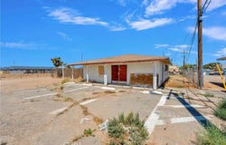 9777 Tamarisk Avenue, Hesperia, CA 92345