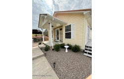 827 Lakeview Cir, Clarkson, KY 42726