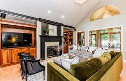 104 N Greenland Lane, Yorktown, IN 47396-9254