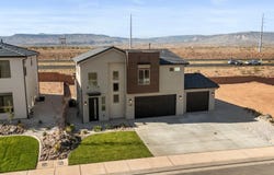 1466 E Honeycomb DR, St George, UT 84790