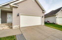 2 Breezeway Court, Jerseyville, IL 62052