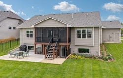 3879 N Estancia Ct, Wichita, KS 67205