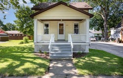 1406 Smith Street, Essexville, MI 48732
