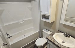 178 Magnolia Pl., Belleville, MI 48111