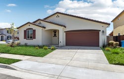 2350 Hibiscus DR, HOLLISTER, CA 95023