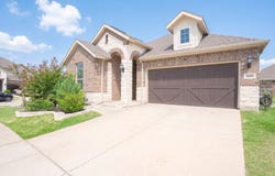 2105 Ella Lane, Carrollton, TX 75010