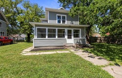 526 S Maple Street, Ottawa, KS 66067