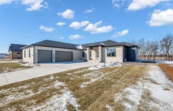 600 Legacy Dr, Waterloo, IL 62298
