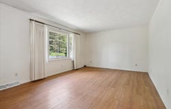 60320 County Road 657, Lawton, MI 49065