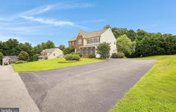 301 KIMS WAY, HUNTINGTOWN, MD 20639