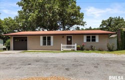 468 Clifty Heights Drive, Marion, IL 62959
