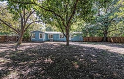301 N Avenue Q, Clifton, TX 76634