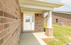 303 Breckinridge Circle, Vine Grove, KY 40175