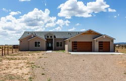 8 Northland Meadows Place, Edgewood, NM 87015