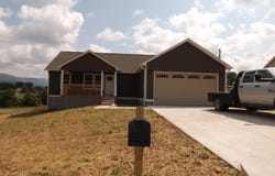 152 Nevils St, Harrogate, TN 37752