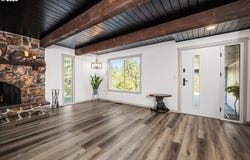 381 TALEMENA Dr, CottageGrove, OR 97424