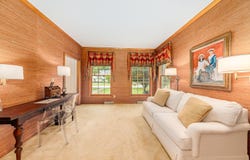 19635 Avondale Dr, Brookfield, WI 53045