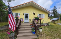 11 N MCKINLEY Road, Mio, MI 48647