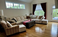 8 Clipper Rd, Plymouth, MA 02360