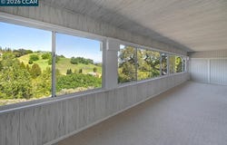 3136 Ptarmigan Dr, Walnut Creek, CA 94595