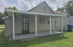 13515 MAIN St, Somerville, TN 38068