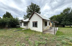 653 9TH ST, REPUBLIC, WA 99166