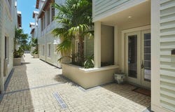 1001 10th Ave S, NAPLES, FL 34102