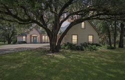 8502 Linden Court, Granbury, TX 76049