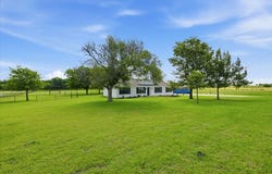 2207 Southwinds Drive, Lorena, TX 76655