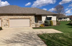 1335 Meadowbrook Drive, Dover, OH 44622