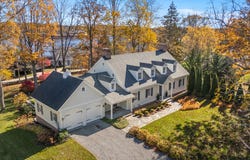 21 Grove Avenue, Groton, CT 06355