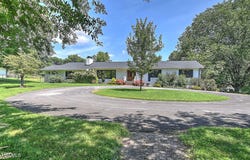 207 Maple Tree Drive, Bristol, TN 37620