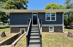 907 North 13th Street, Marysville, KS 66508