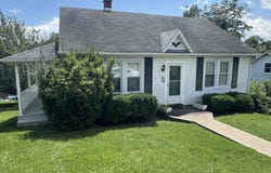 1906 FIRST ST, STAUNTON, VA 24401