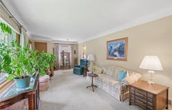 734 24th Avenue N, South Saint Paul, MN 55075