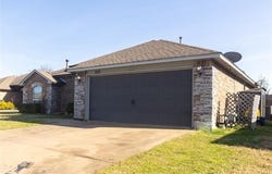 1172 E 148th Street S, Glenpool, OK 74033
