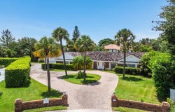 11991 Lake Shore Place, North Palm Beach, FL 33408